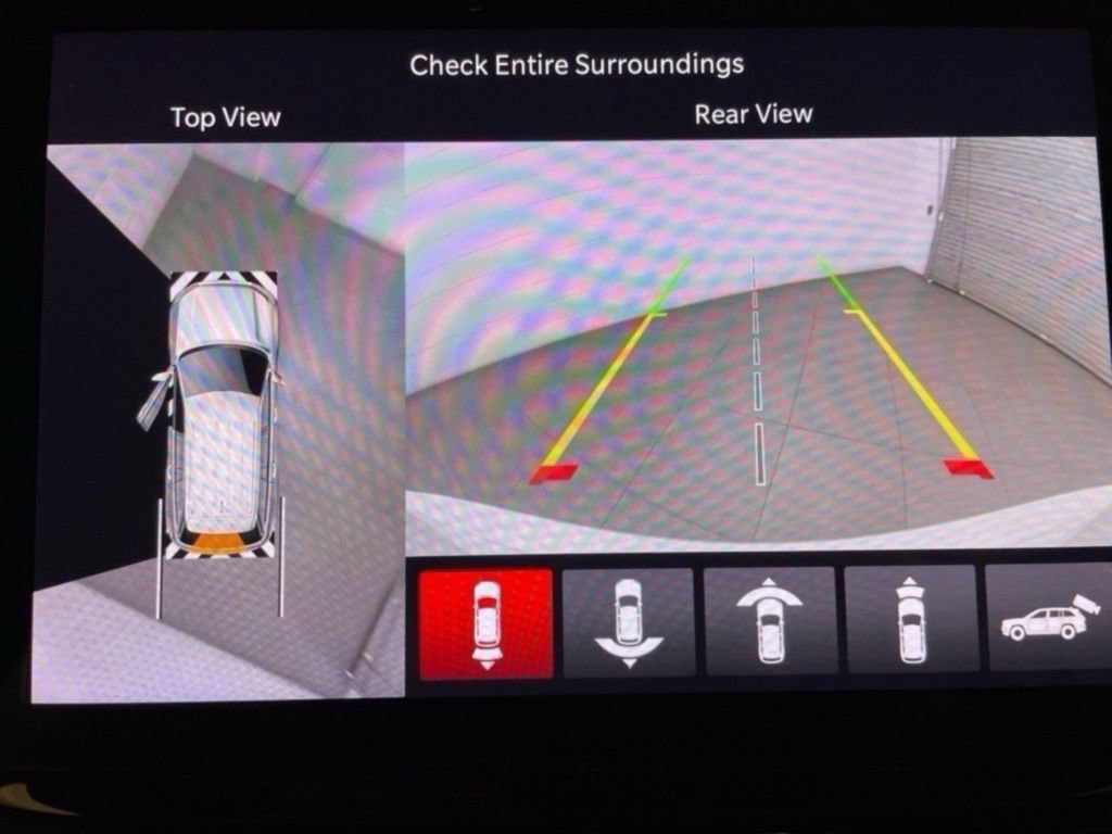 New 2025 Jeep Grand Cherokee Limited w/ Luxury Tech Group II RWD image 13