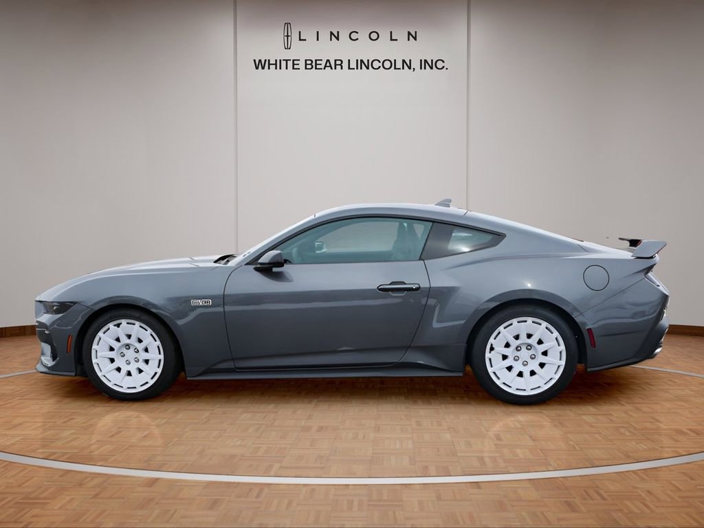 Used 2026 Ford Mustang GT Premium w/ GT Performance Package image 8
