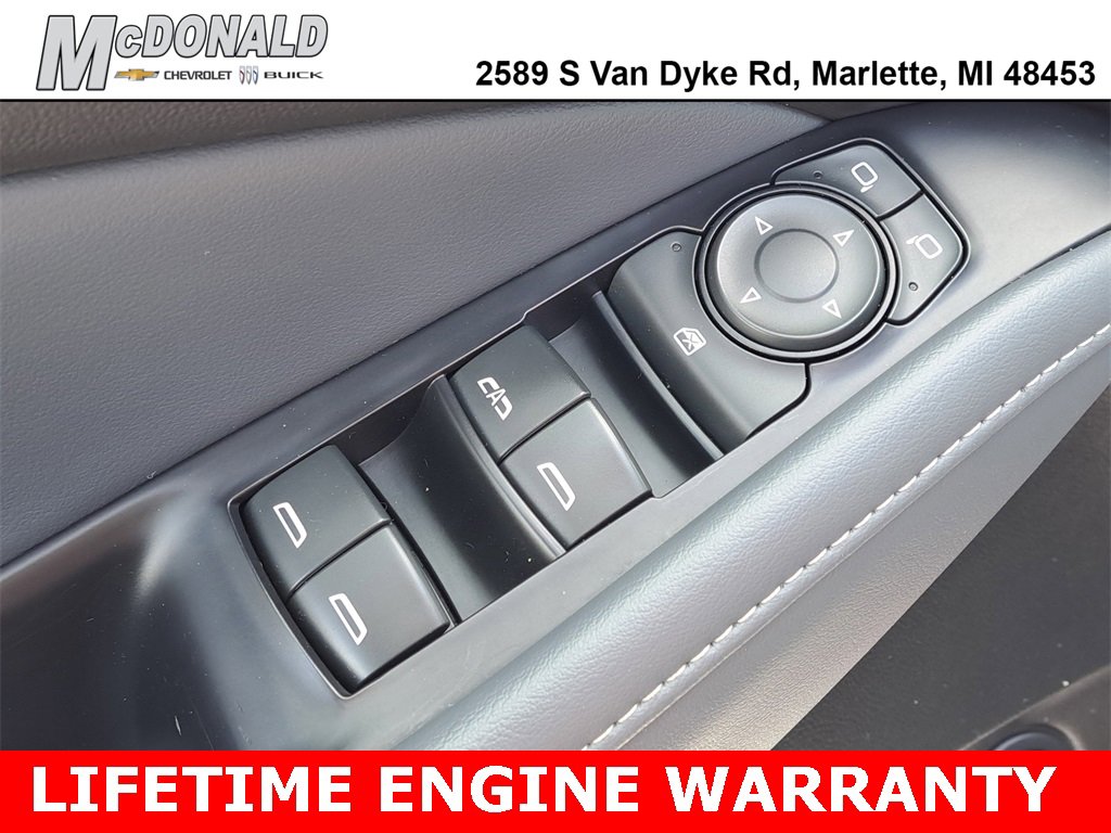 Used 2022 Buick Enclave Essence image 20