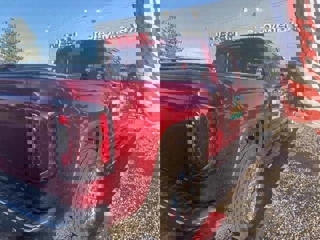 Used 2018 GMC Sierra 1500 SLT AWD/4WD image 7