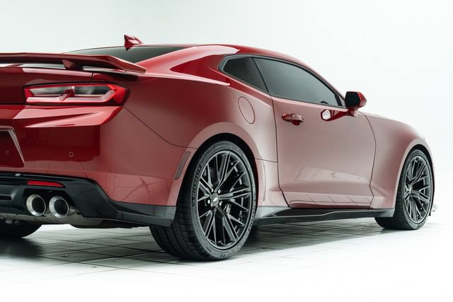 Used 2017 Chevrolet Camaro ZL1 RWD image 13