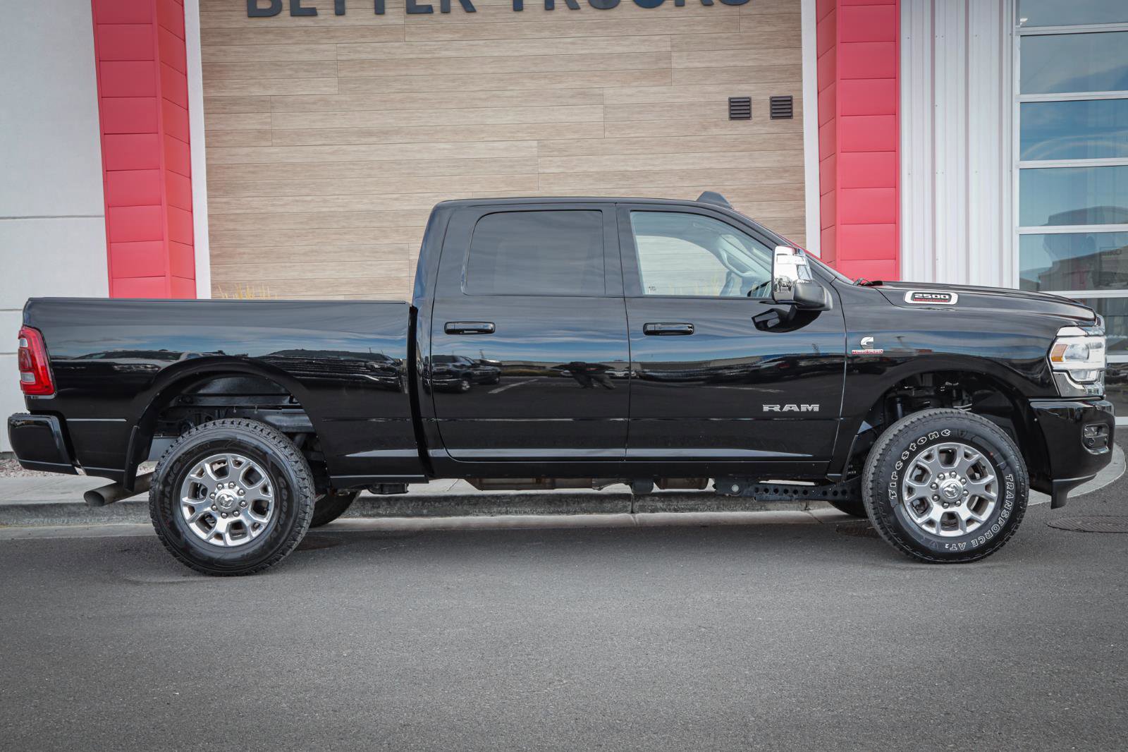 Used 2024 RAM 2500 Laramie image 2