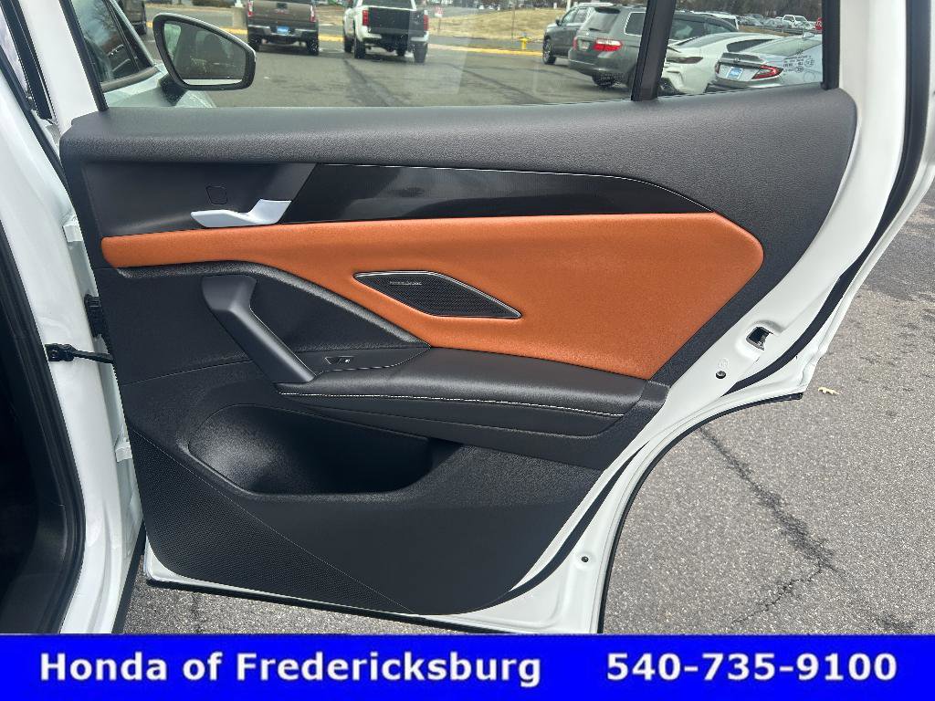 Used 2026 Volkswagen Tiguan SEL R-Line image 14