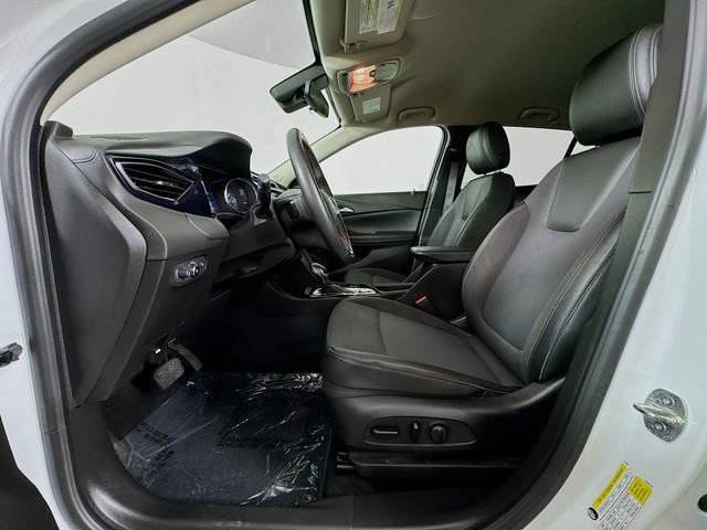 Used 2022 Buick Encore GX Select AWD/4WD image 34