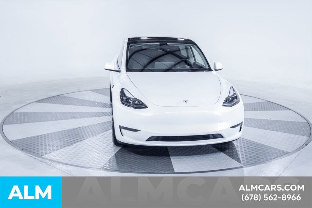 Used 2023 Tesla Model Y Performance AWD/4WD image 15
