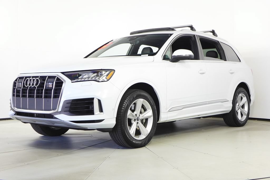 Used 2023 Audi Q7 3.0T Premium w/ Convenience Package AWD/4WD image 2