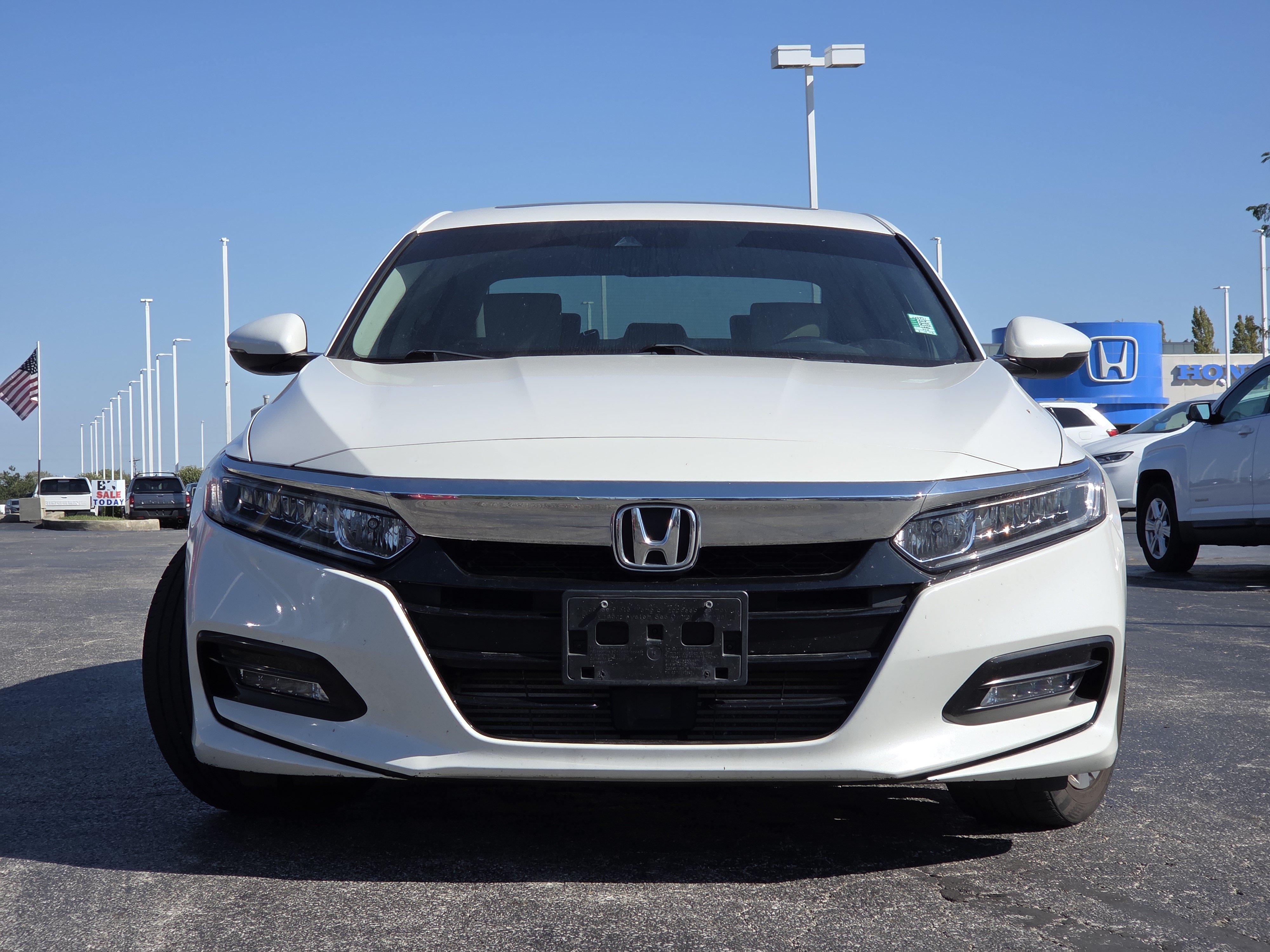 Used 2018 Honda Accord EX-L image 10