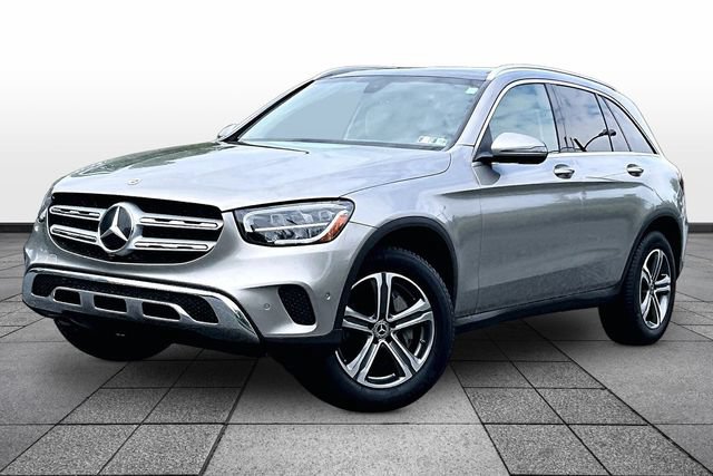 Used 2021 Mercedes-Benz GLC 300 4MATIC image 4