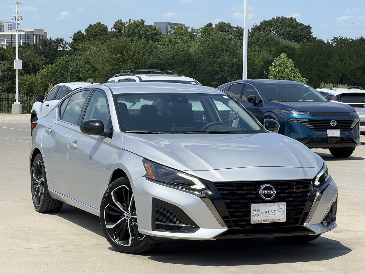 Certified 2025 Nissan Altima 2.5 SR FWD image 2
