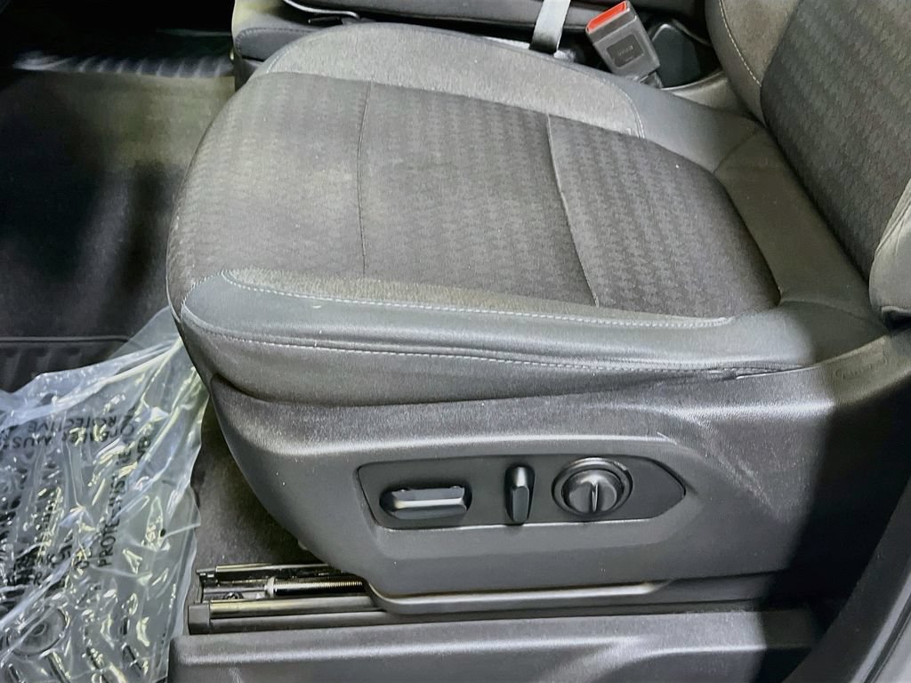 Used 2019 Chevrolet Silverado 1500 LT w/ All-Star Edition RWD image 18