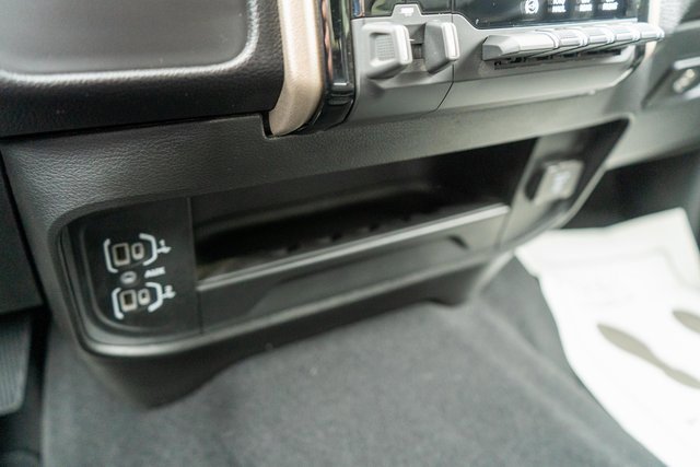 Used 2024 RAM 2500 Laramie w/ Safety Group image 30