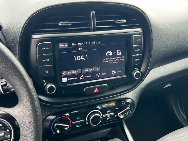 Used 2023 Kia Soul LX FWD image 19