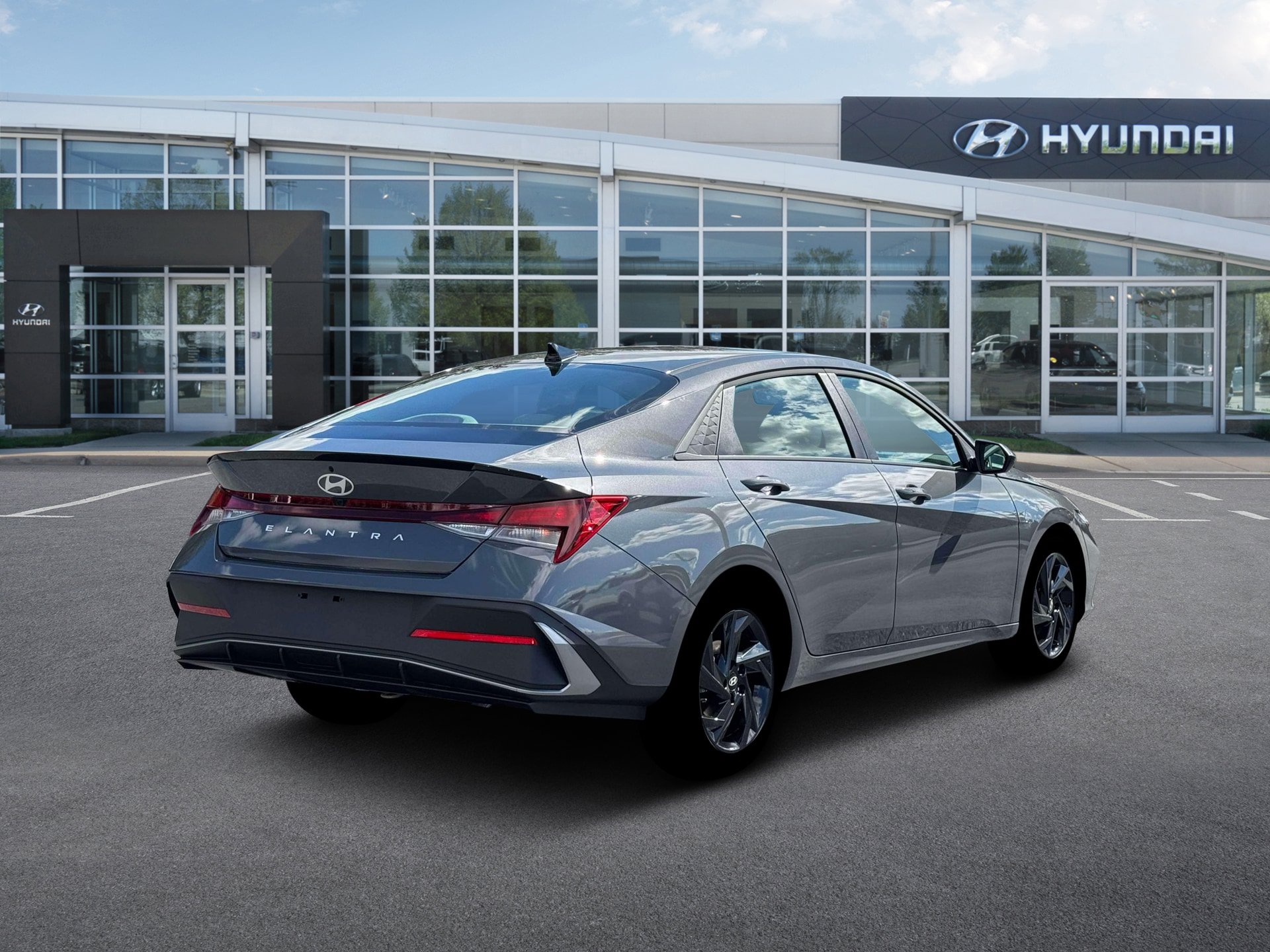 New 2026 Hyundai Elantra Sport FWD image 7