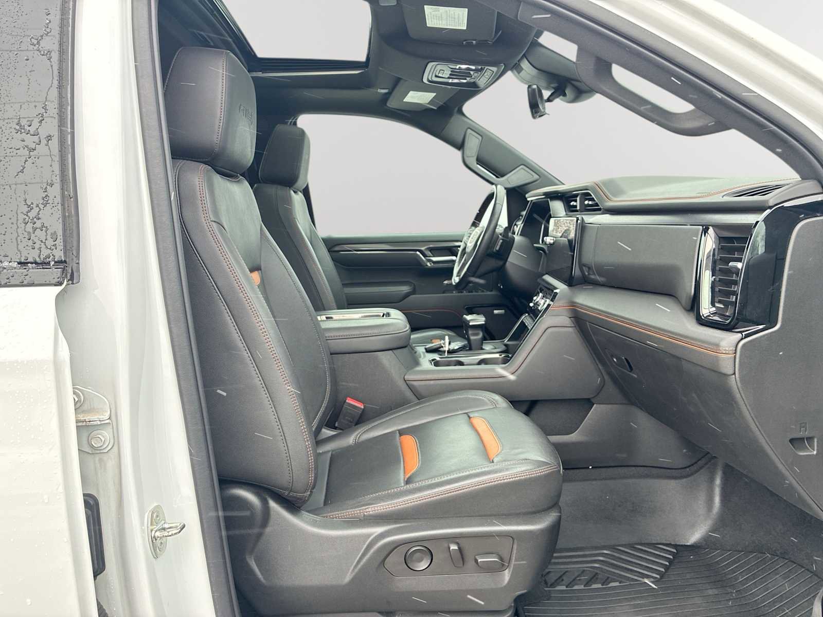 Certified 2022 GMC Sierra 1500 AT4 w/ Technology Package image 30