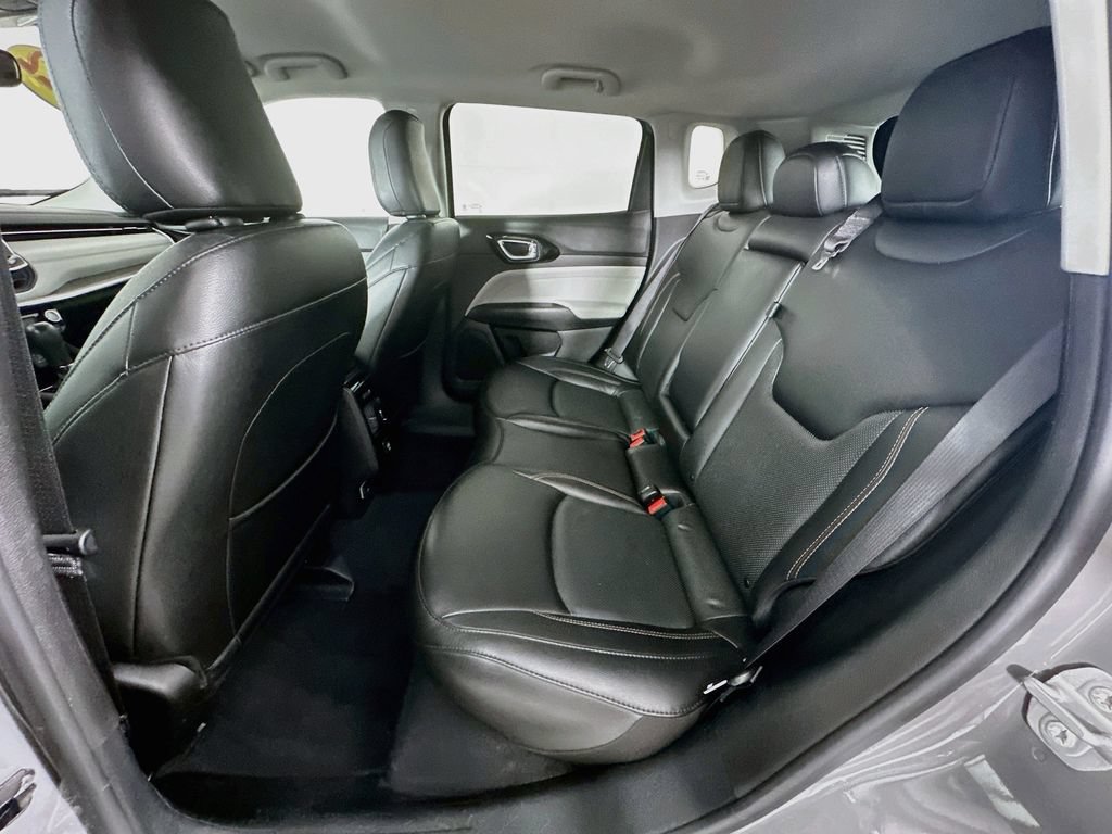 Certified 2022 Jeep Compass Limited AWD/4WD image 33