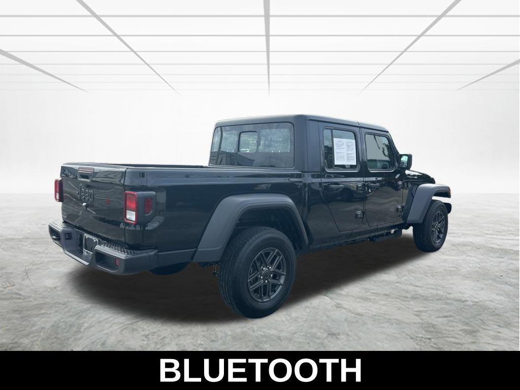 Used 2026 Jeep Gladiator Sport AWD/4WD image 5