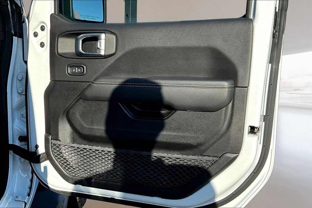 Used 2023 Jeep Wrangler Unlimited Sahara w/ Cold Weather Group image 26