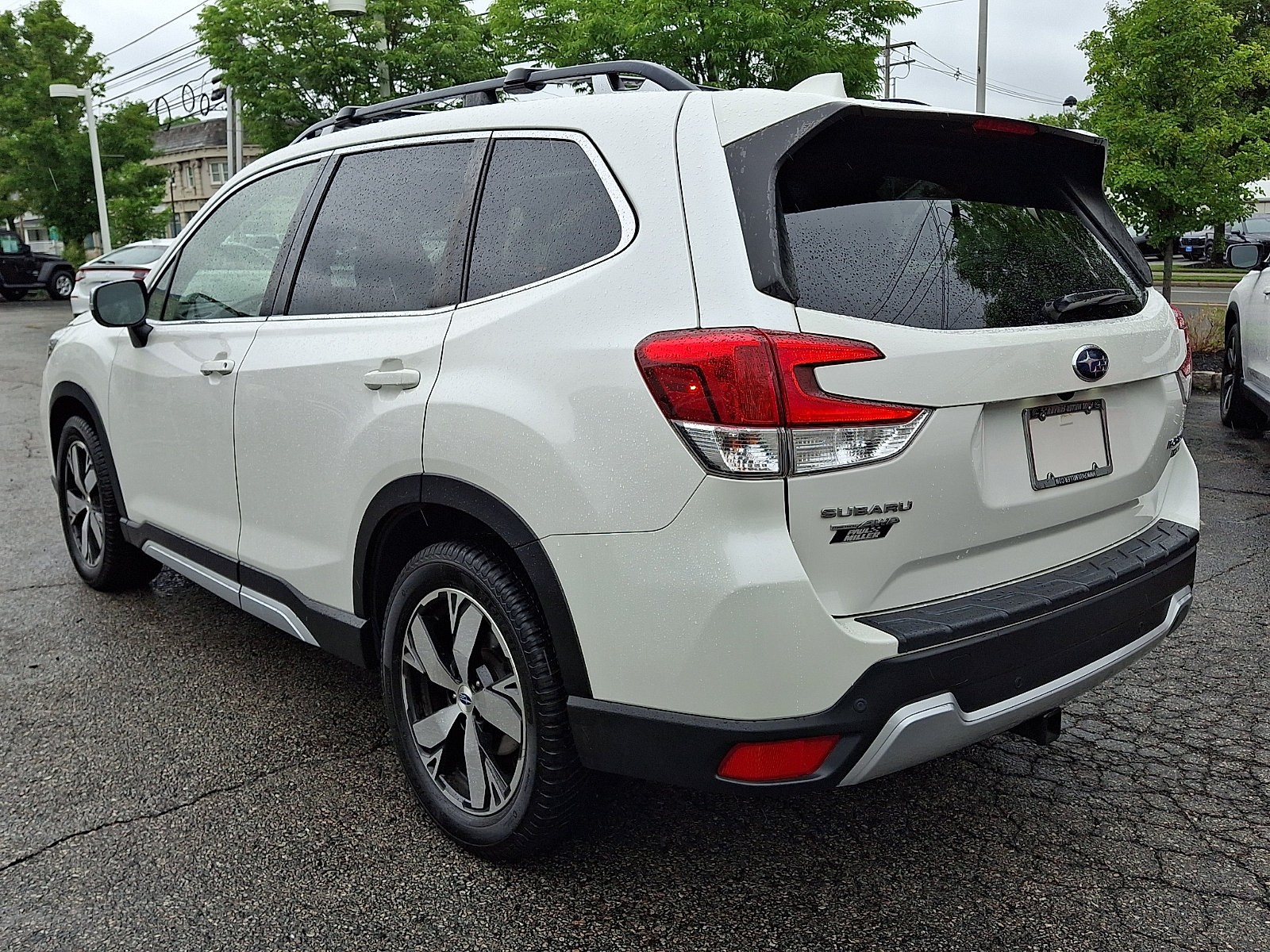 Used 2020 Subaru Forester Touring AWD/4WD image 6