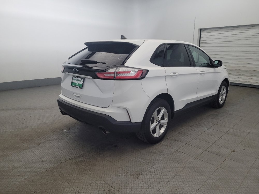 Used 2020 Ford Edge SE FWD image 9