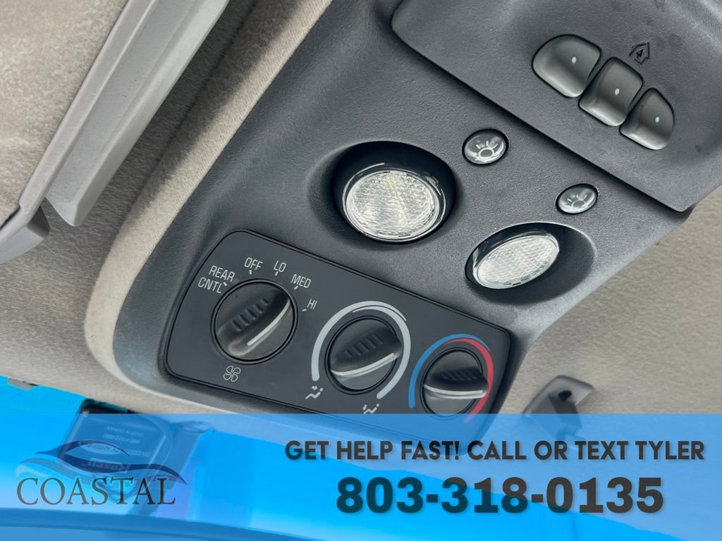 Used 1999 Chevrolet Suburban 4WD w/ Preferred Equipment Group 3 image 27