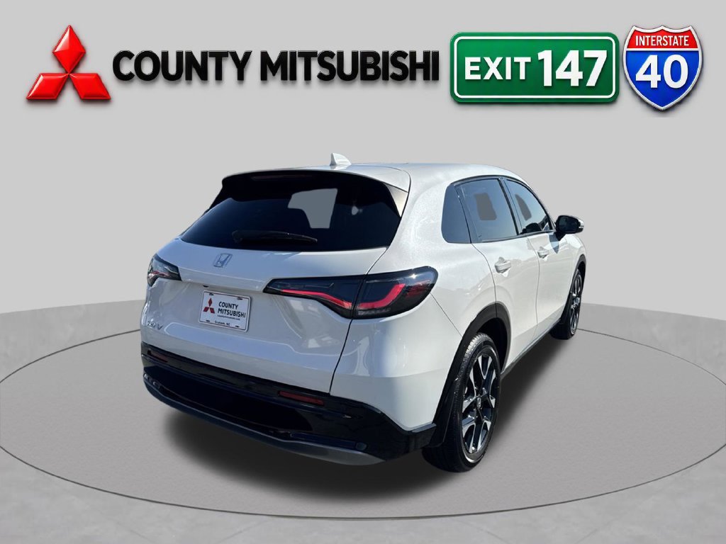 Used 2026 Honda HR-V EX-L image 5