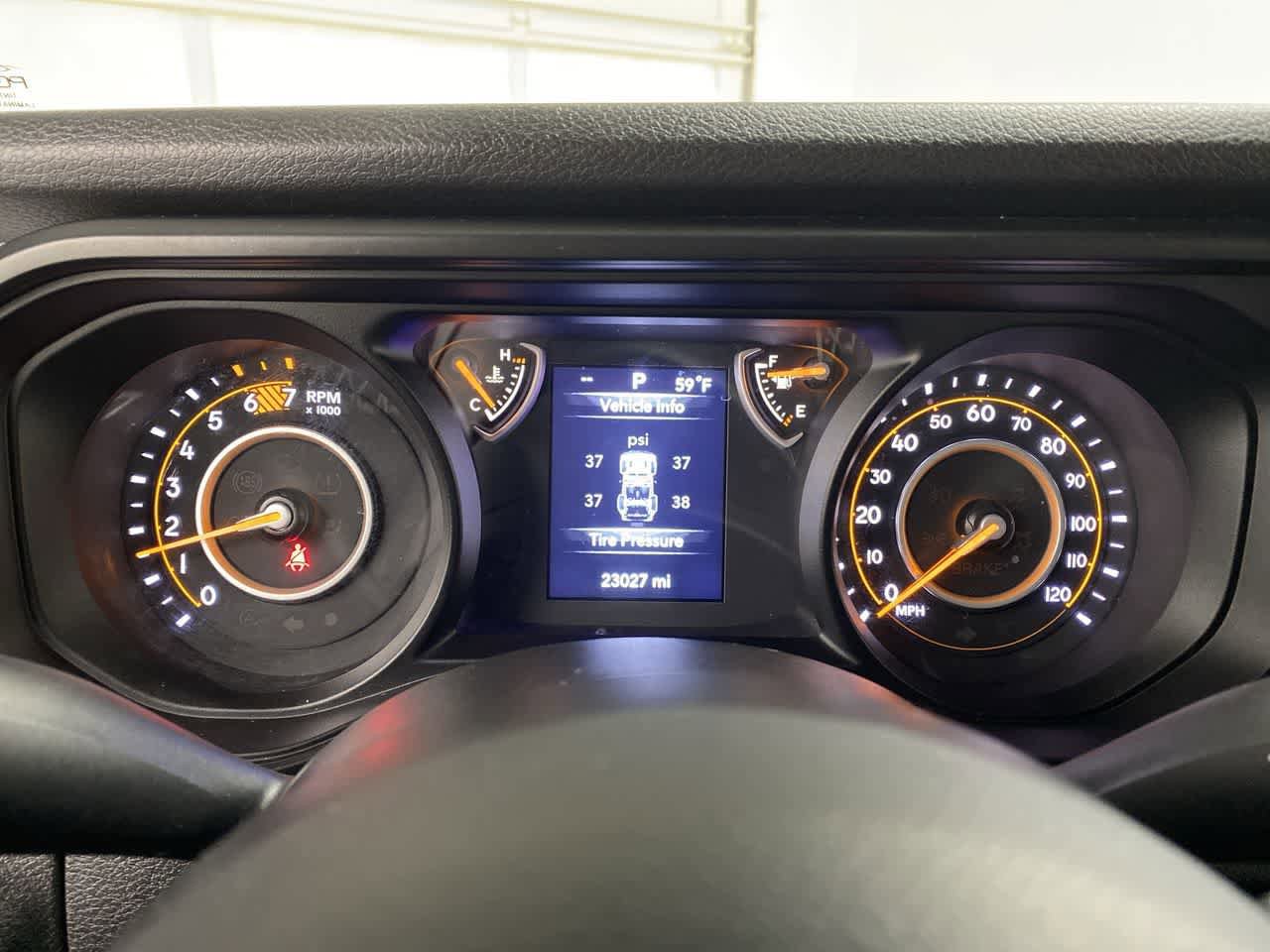 Used 2025 Jeep Wrangler Sport S AWD/4WD image 27