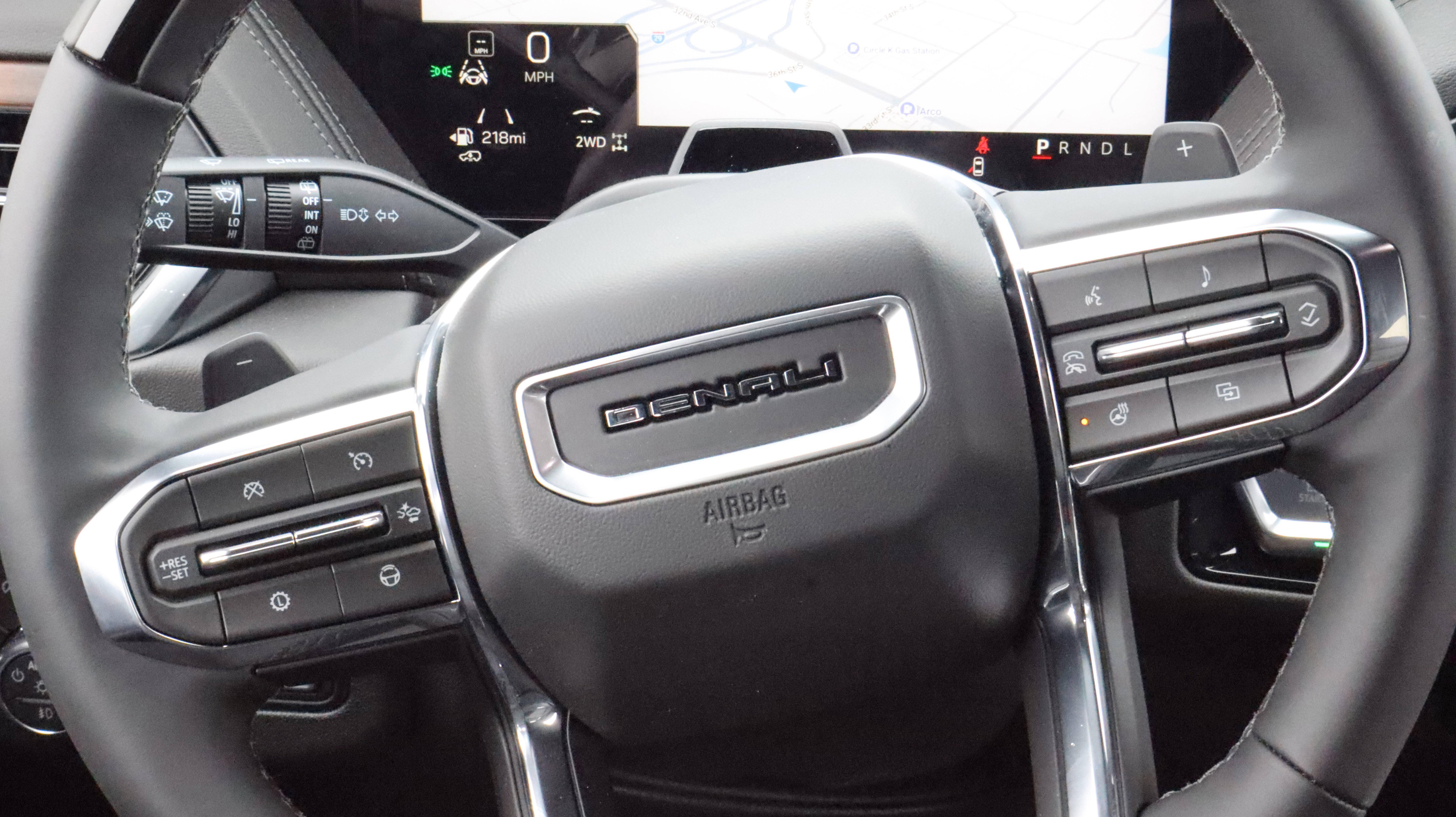 New 2026 GMC Yukon XL Denali w/ Denali Reserve Package image 9