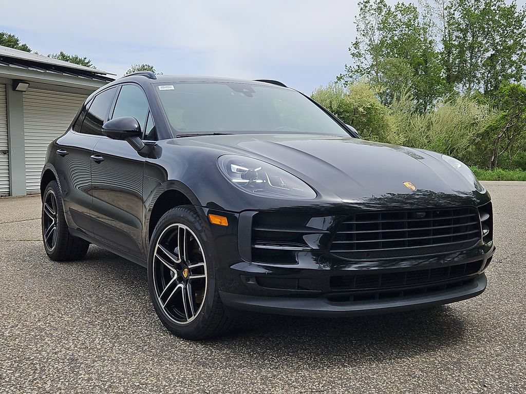 Used 2021 Porsche Macan AWD/4WD image 9