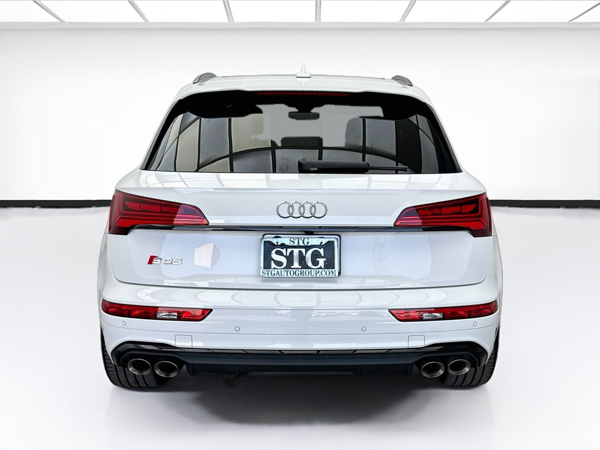 Used 2023 Audi SQ5 Prestige AWD/4WD image 5