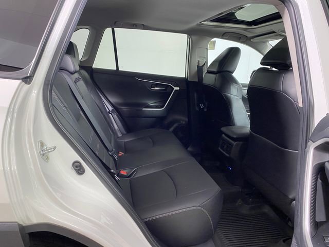 Certified 2022 Toyota RAV4 Limited AWD/4WD image 9