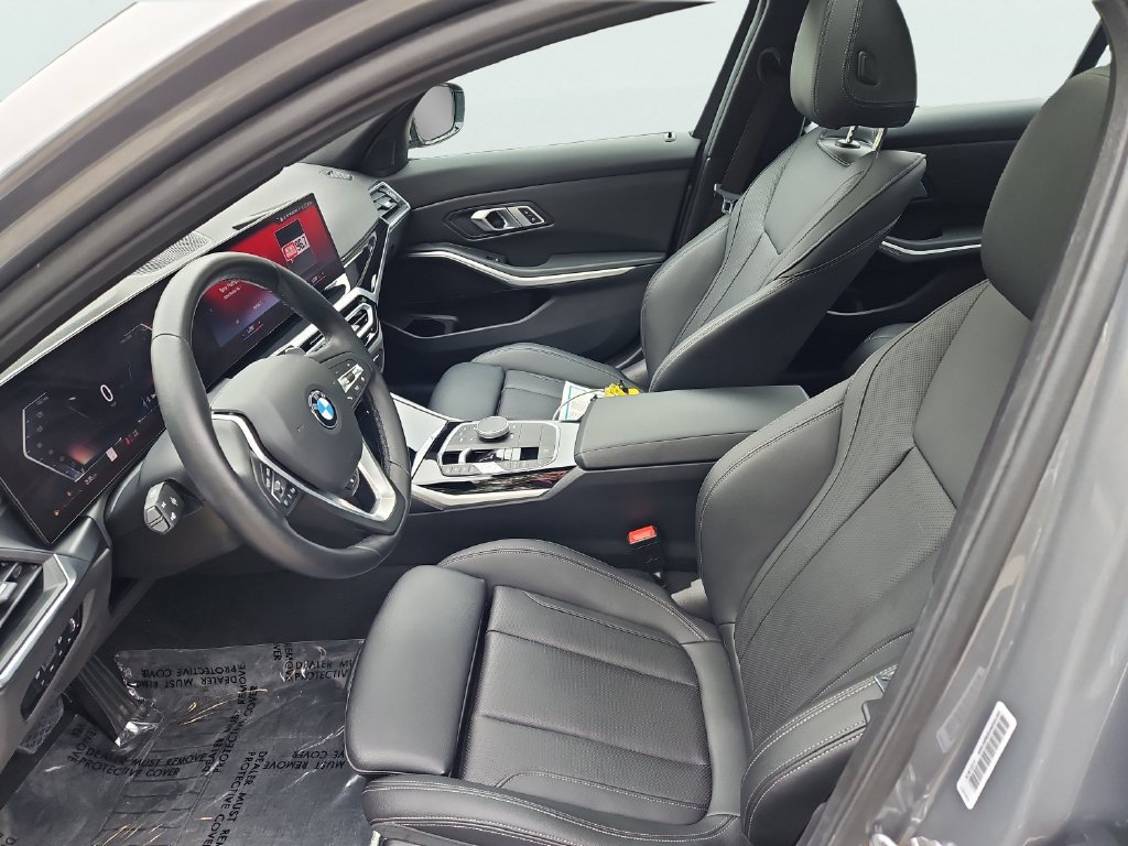 Used 2023 BMW 330i xDrive Sedan w/ Premium Package AWD/4WD image 34