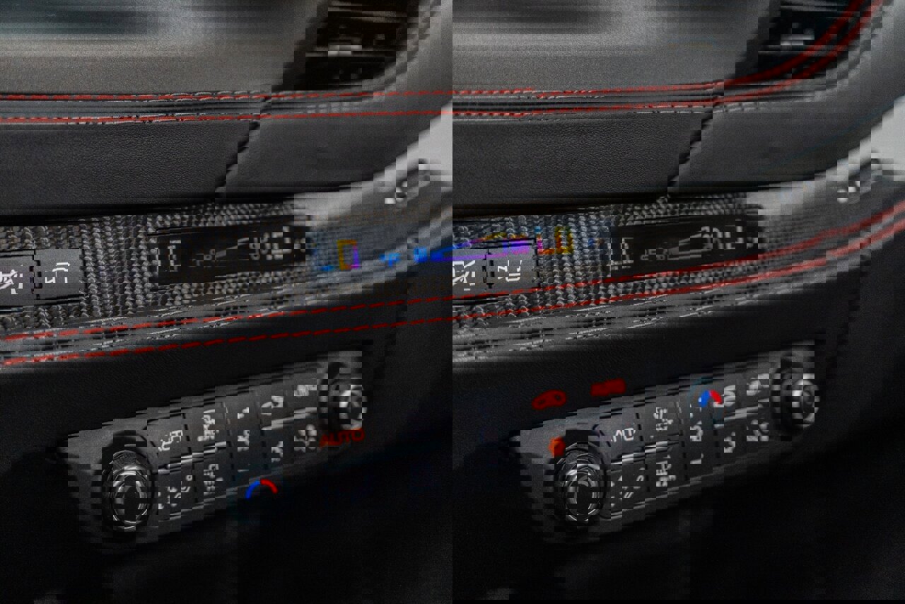 Used 2022 Ferrari F8 Tributo image 97