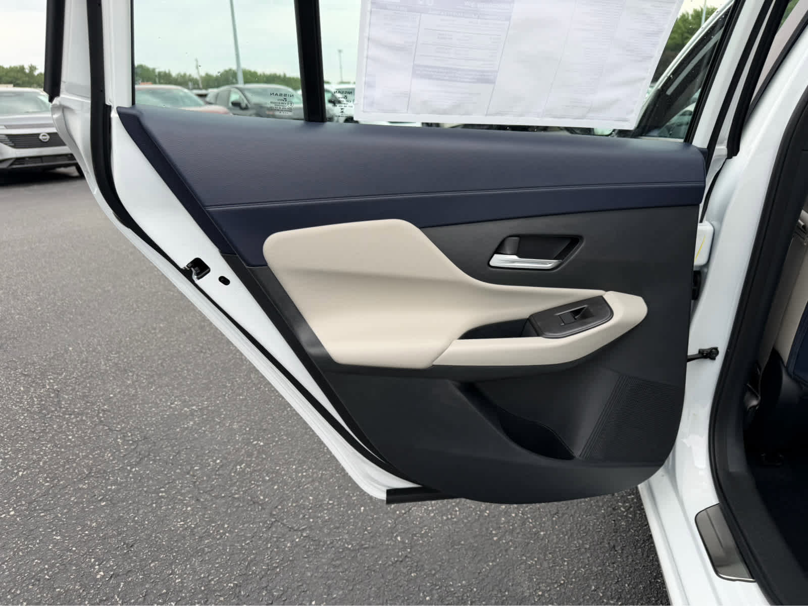 New 2026 Nissan Sentra SL FWD image 19