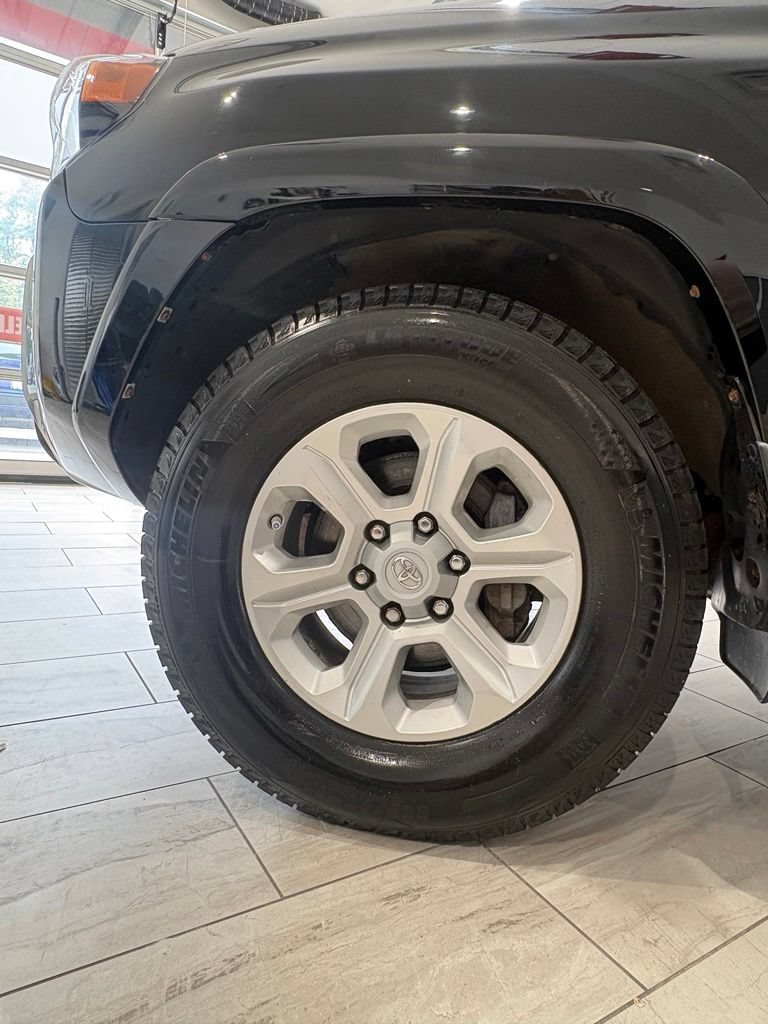 Used 2014 Toyota 4Runner SR5 Premium RWD image 10