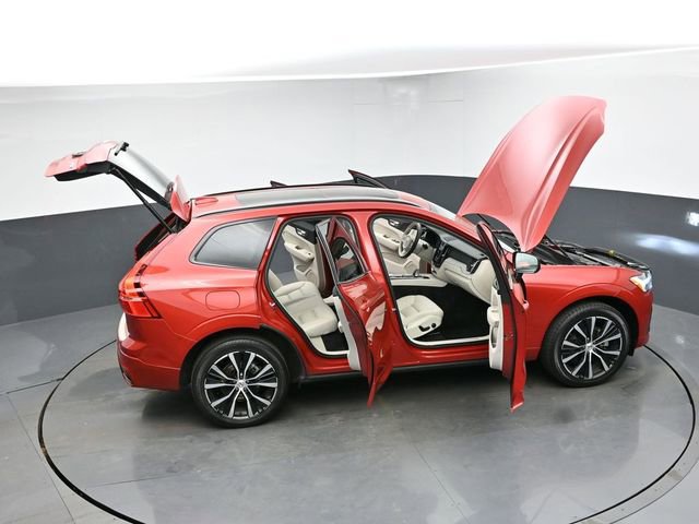 Used 2024 Volvo XC60 B5 Plus w/ Protection Package Premier AWD/4WD image 49