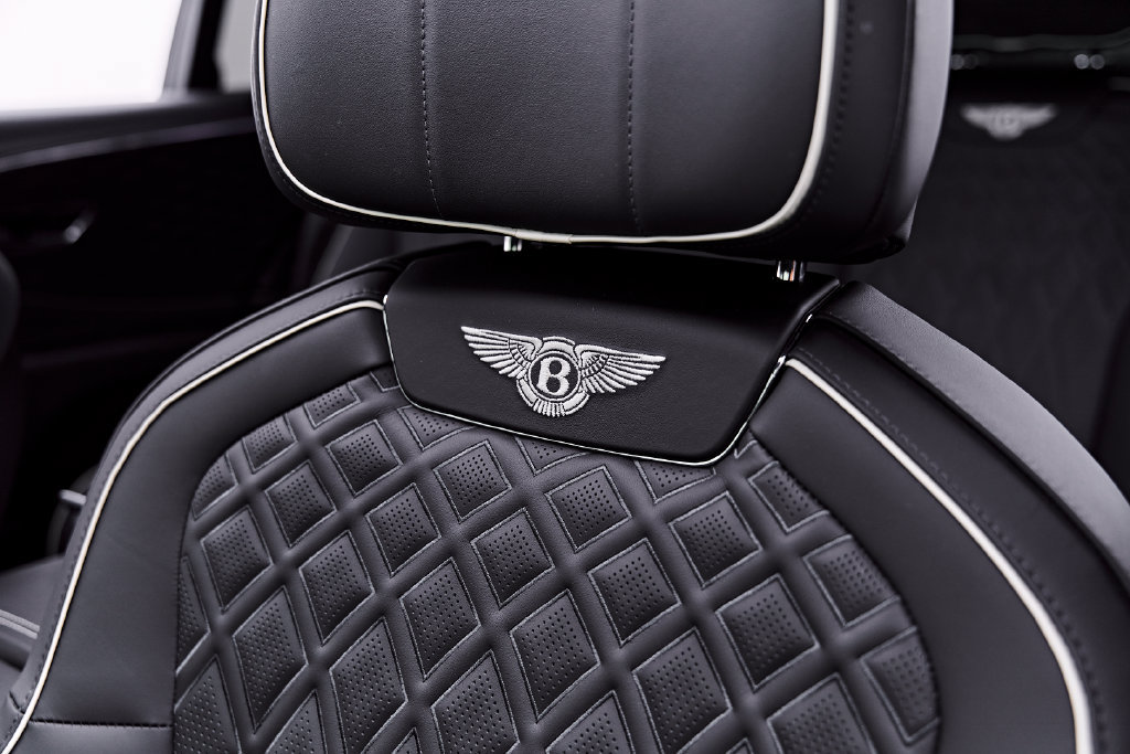 Used 2023 Bentley Flying Spur V8 AWD/4WD image 52
