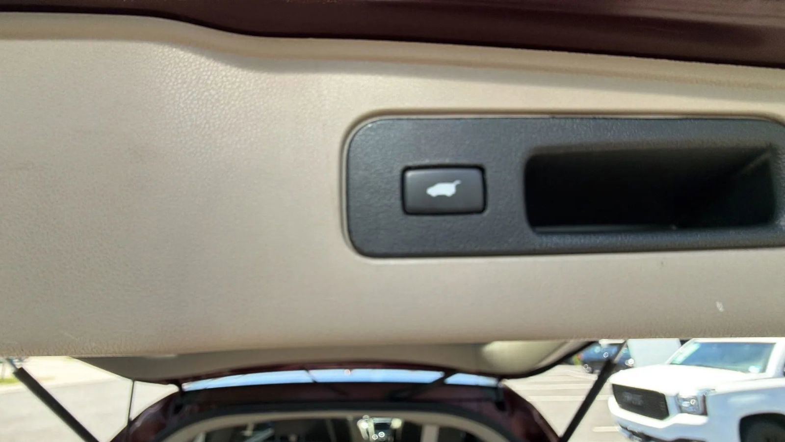 Used 2015 Honda Odyssey Touring Elite image 60