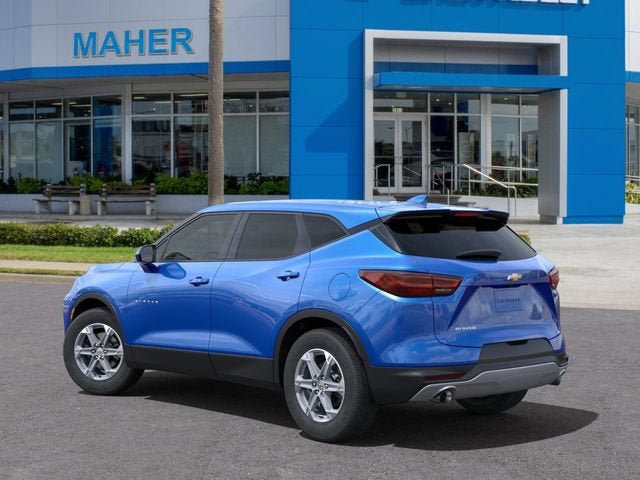 New 2025 Chevrolet Blazer LT FWD image 3
