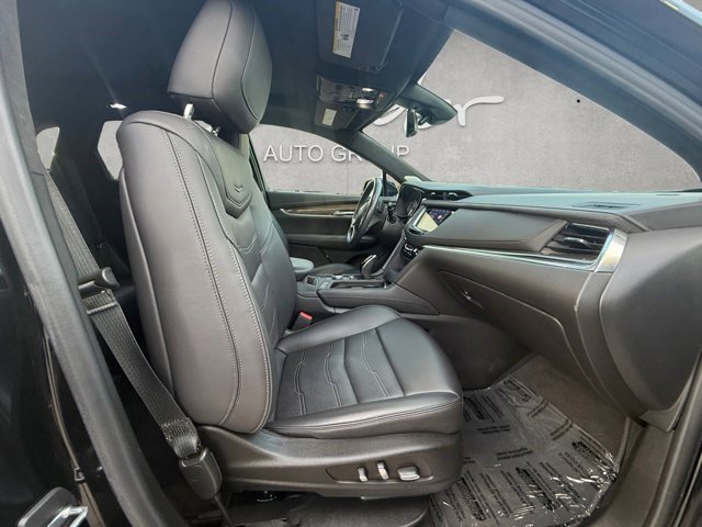 Certified 2022 Cadillac XT5 Premium Luxury w/ Platinum Package image 25