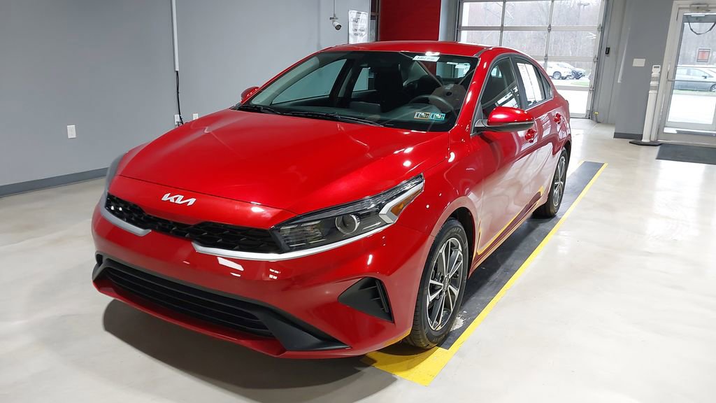 Used 2023 Kia Forte LXS w/ LXS Technology Package image 17