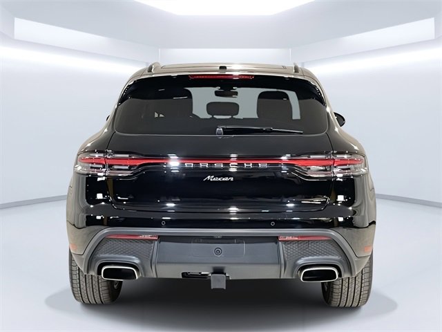 Used 2025 Porsche Macan image 6