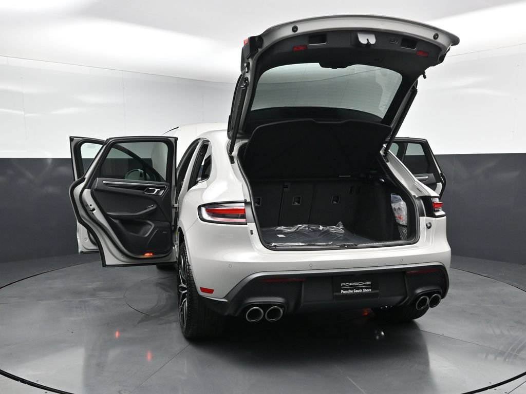 New 2026 Porsche Macan S AWD/4WD image 33