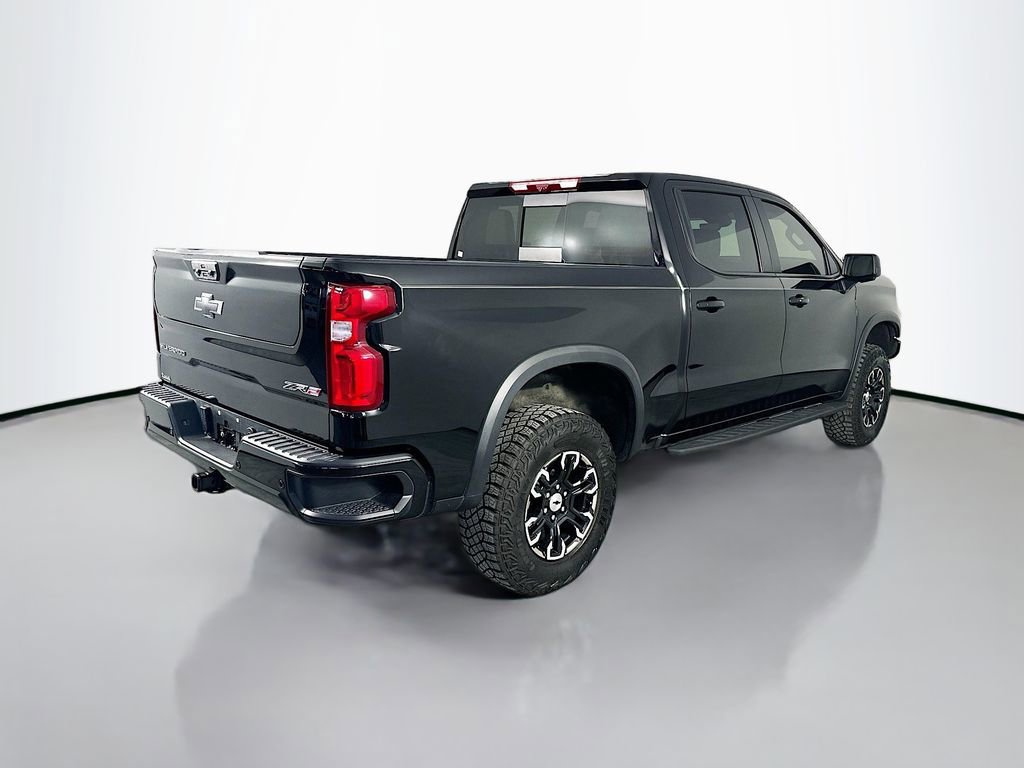 Used 2025 Chevrolet Silverado 1500 ZR2 w/ Technology Package image 7