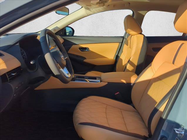 New 2025 Nissan Sentra SV w/ SV Premium Package FWD image 14