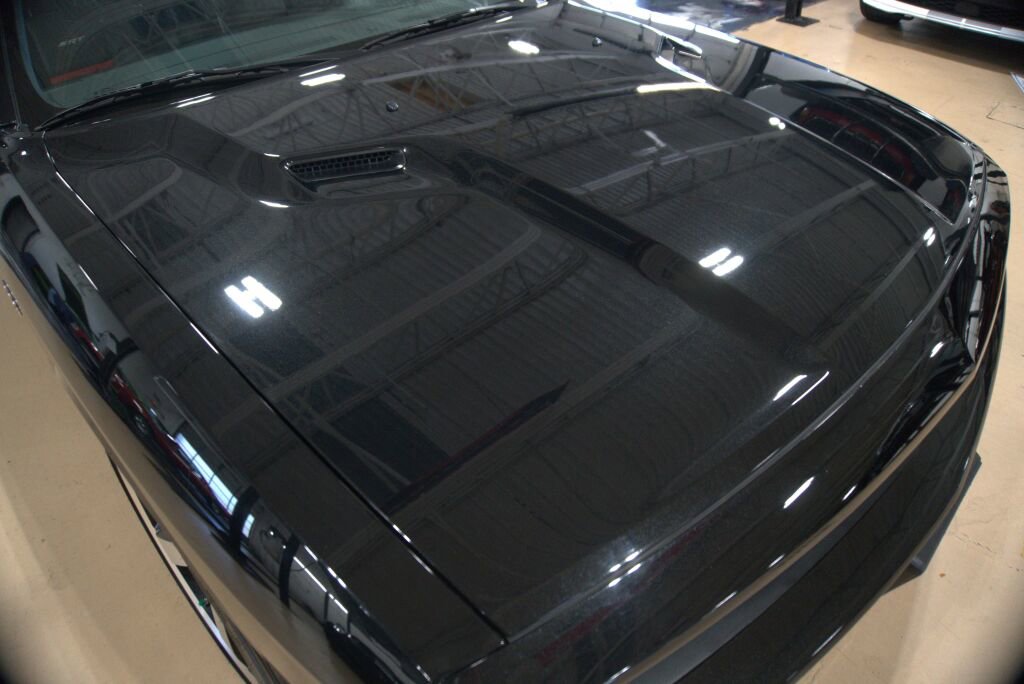 Used 2014 Dodge Challenger SRT8 w/ Harman/Kardon Audio Group image 32