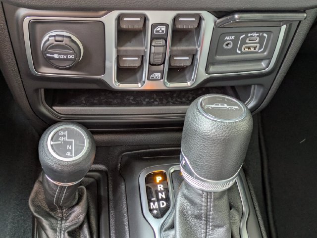 New 2026 Jeep Gladiator Sport AWD/4WD image 24