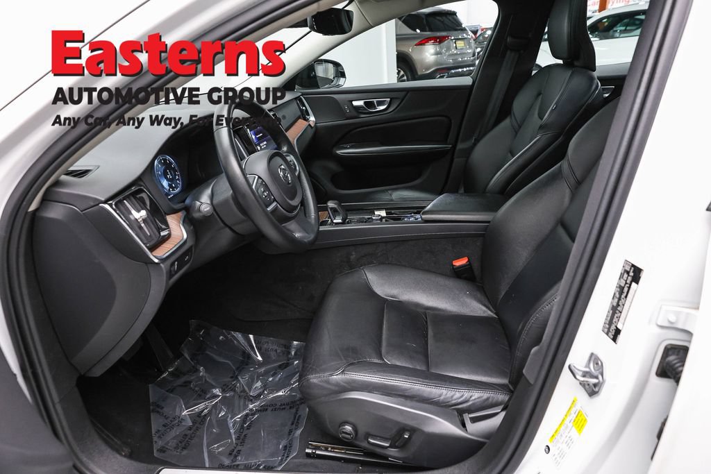 Used 2022 Volvo S60 B5 Inscription FWD image 14