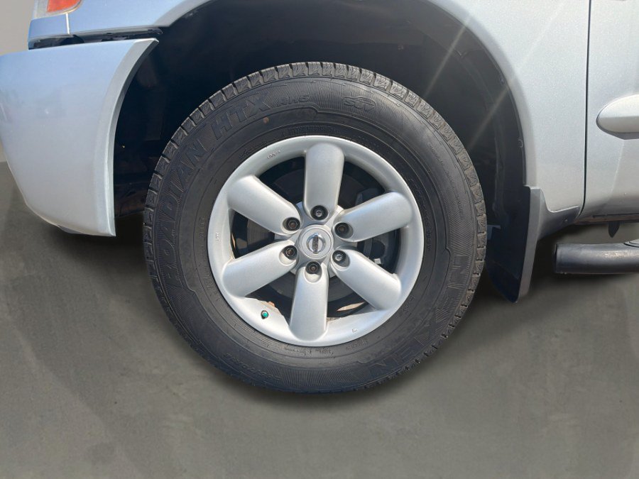 Used 2011 Nissan Titan SV w/ SV Premium Utility Pkg RWD image 19