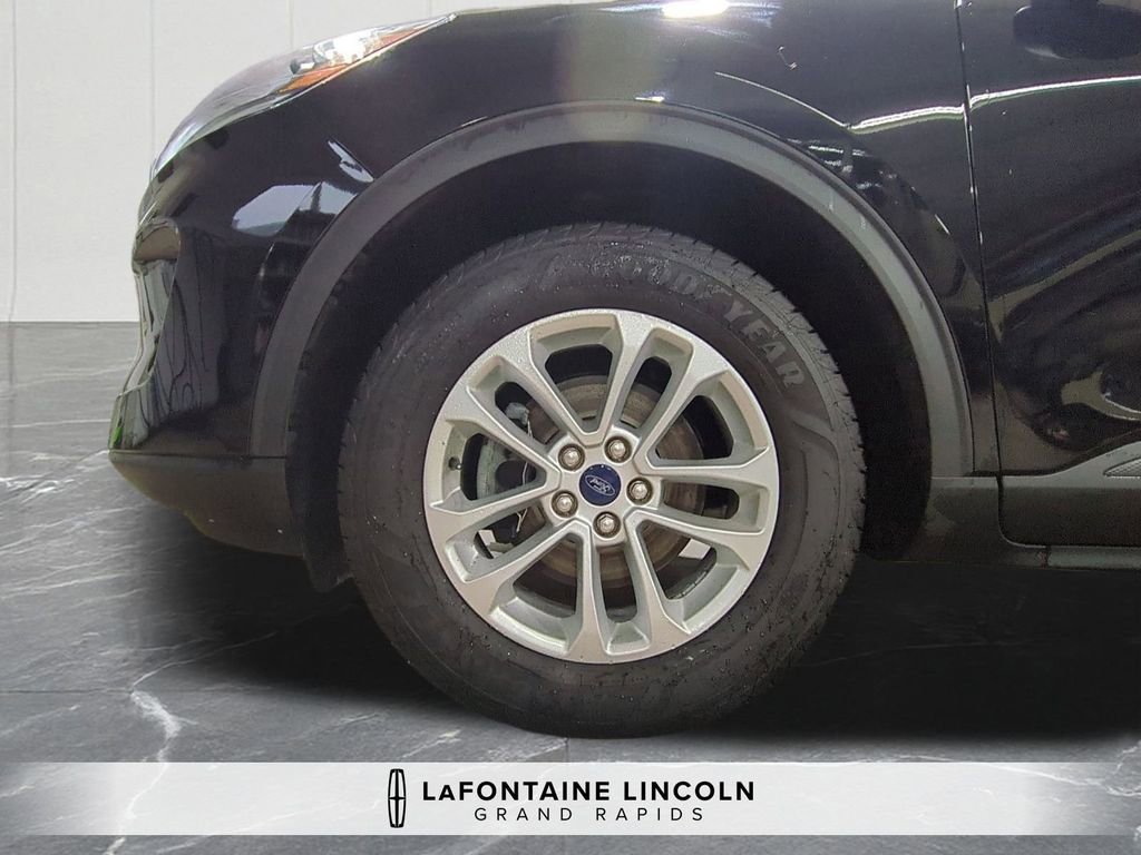 Used 2022 Ford Escape SE w/ Convenience Package image 28