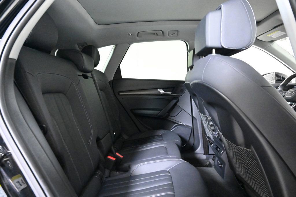 Certified 2023 Audi Q5 2.0T Premium w/ Convenience Package image 17